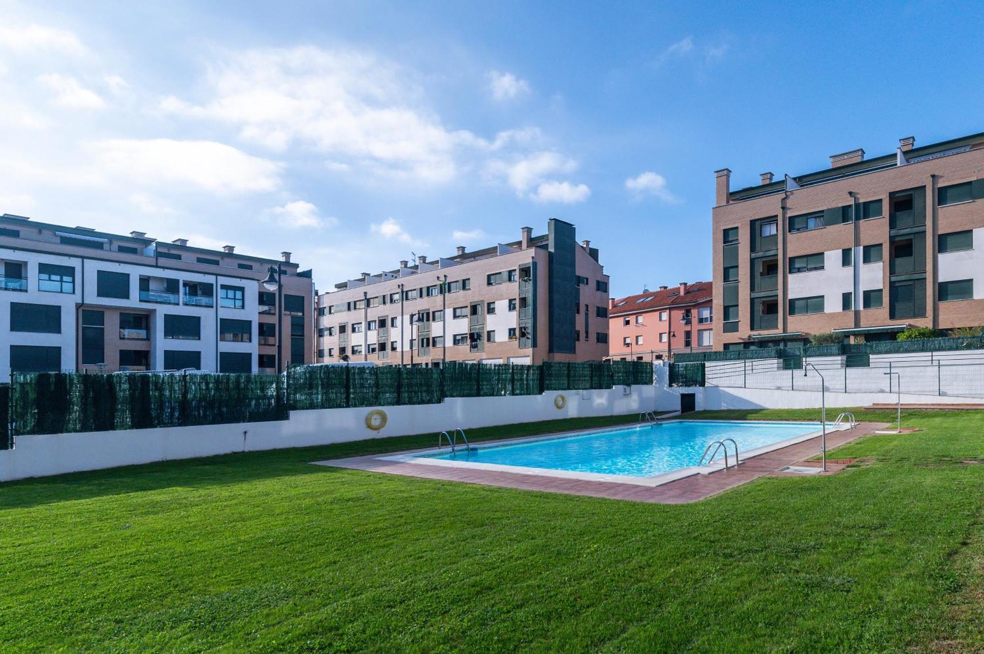 Alloru, Apartamento Con Piscina La Playa A 3 Km Vut-2714-As Llanes Eksteriør bilde