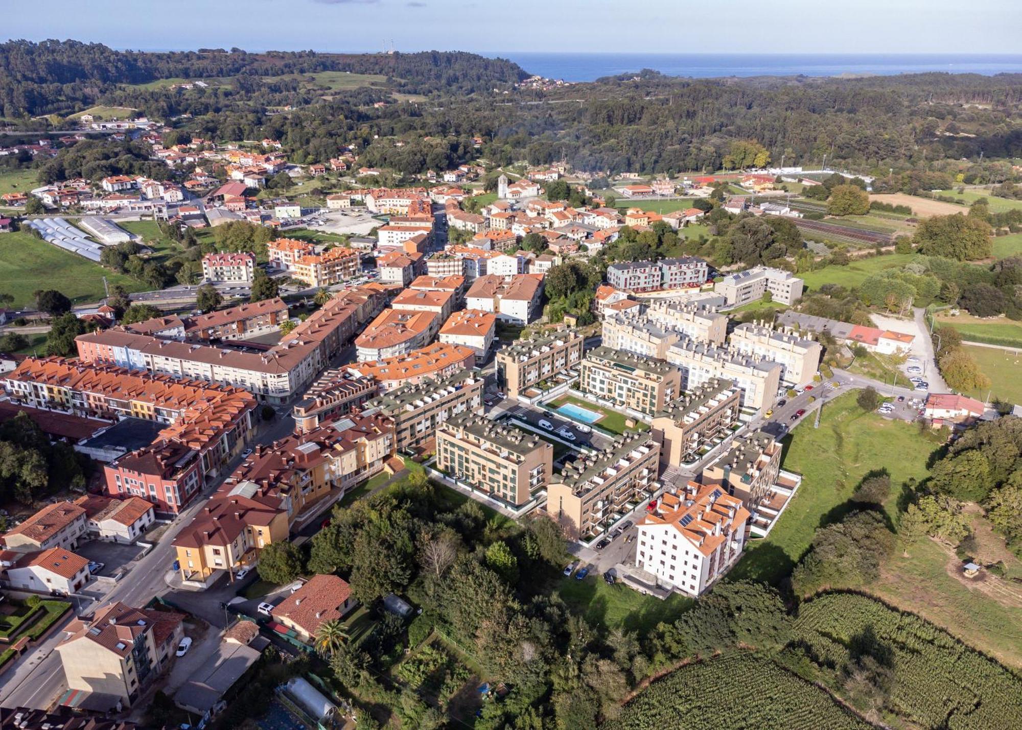Alloru, Apartamento Con Piscina La Playa A 3 Km Vut-2714-As Llanes Eksteriør bilde